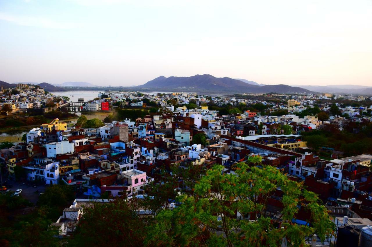Hotel Kurabar Kothi Udaipur Ngoại thất bức ảnh