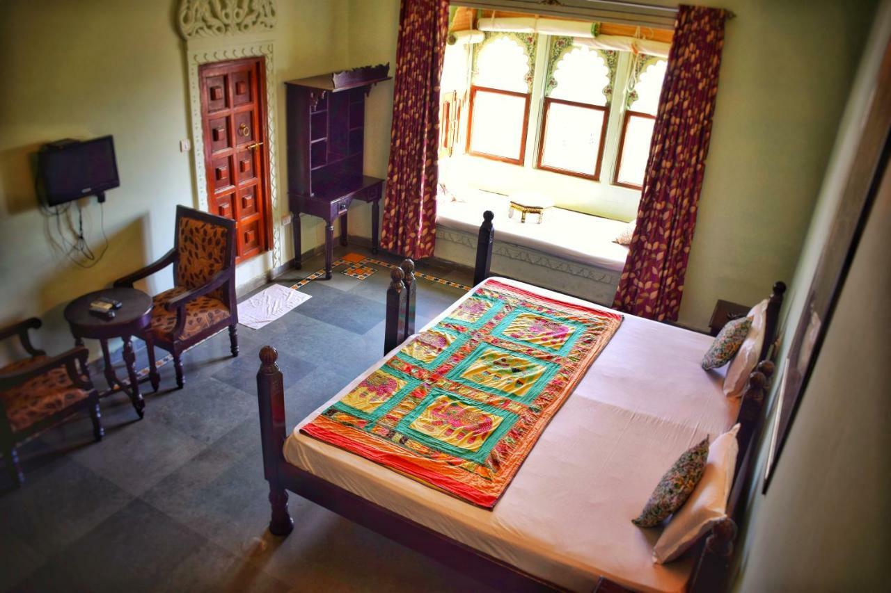 Hotel Kurabar Kothi Udaipur Ngoại thất bức ảnh